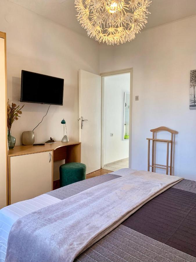 Apartment Seafront Jadri *